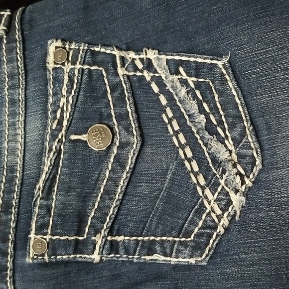 ✔BKE Sabrina Bootcut Buckle jeans sz 30x35 L1 - Picture 6 of 10